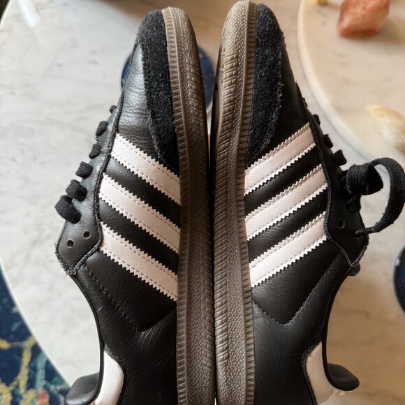 Samba Black Mens US 5 (Women's 6.5) Gently Worn and Well taken Care of - Picture 1 of 5